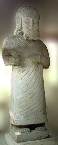 Arslantepe Höyüğü'de bulunan Hitit kralı,Tarhunva'nınAnkara'daki,Anadolu Medeniyetleri Müzesindebulunan heykeli