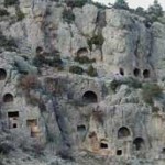 Meraspolis Mağarası