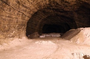 Tuzluca Tuz Mağaraları