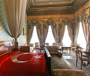 İstanbul Dolmabahçe Sarayı Atatürk'ün Odası